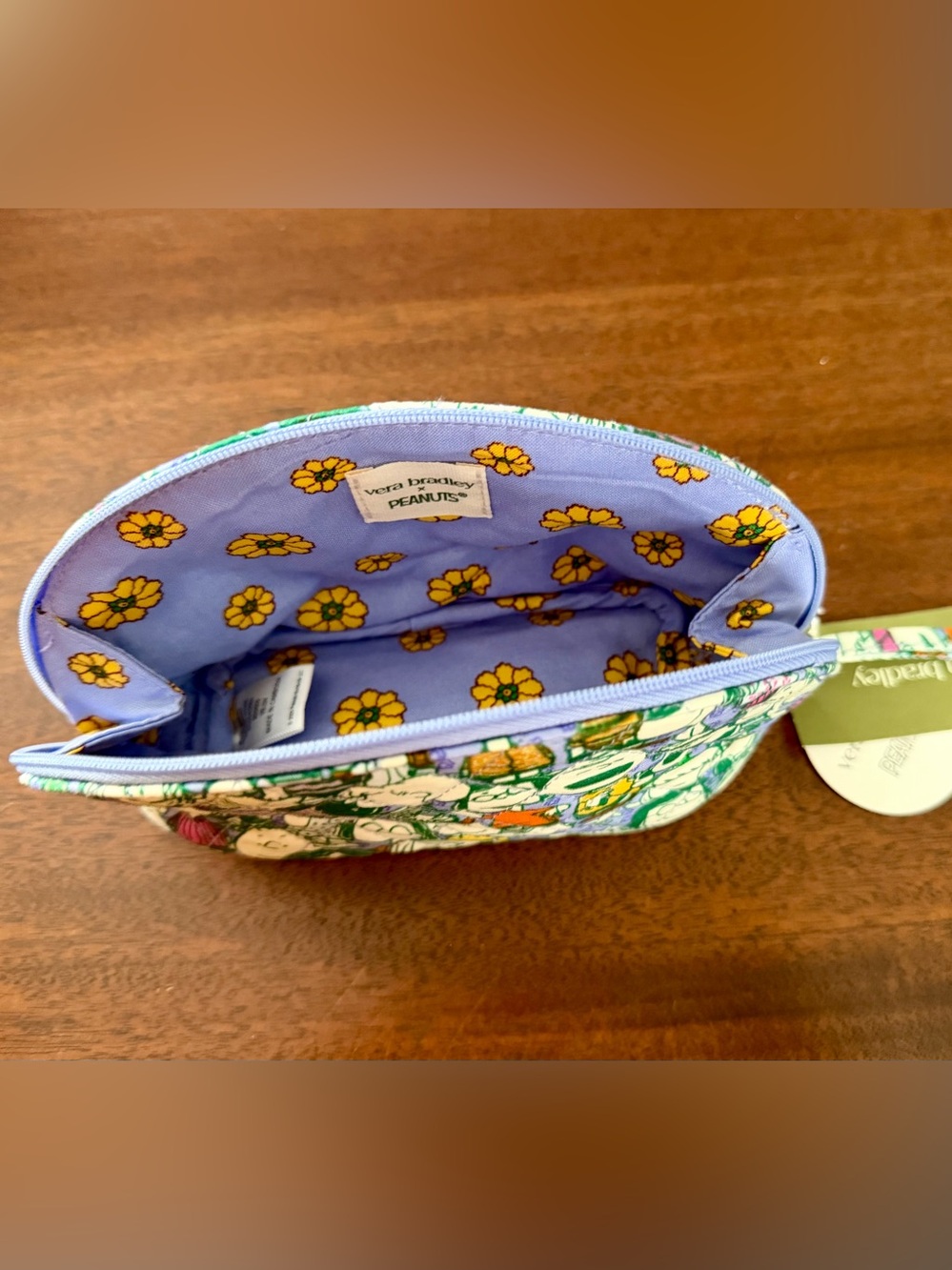 Vera Bradley x Peanuts Pouch - Picture 2 of 2